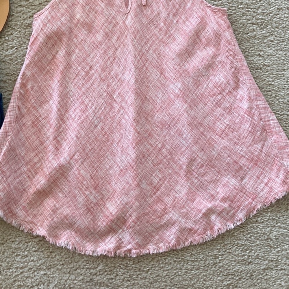 Cloth & Stone Sleeveless Linen Top - Picture 7 of 8